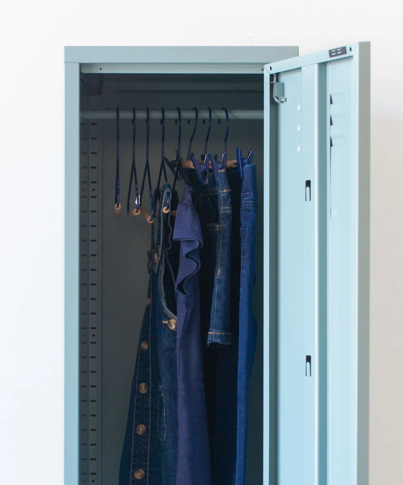 Kids Top Hangers in Navy - Image 3