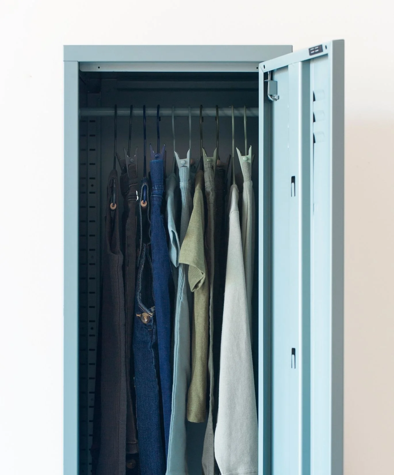 Kids Clip Hangers in Winter - Image 3