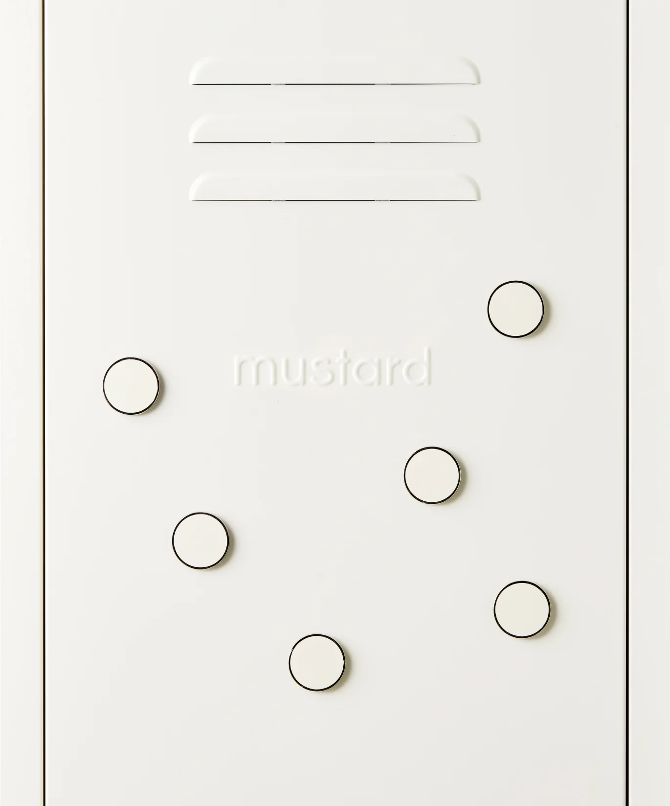 The Buttons in Chalk - Image 6