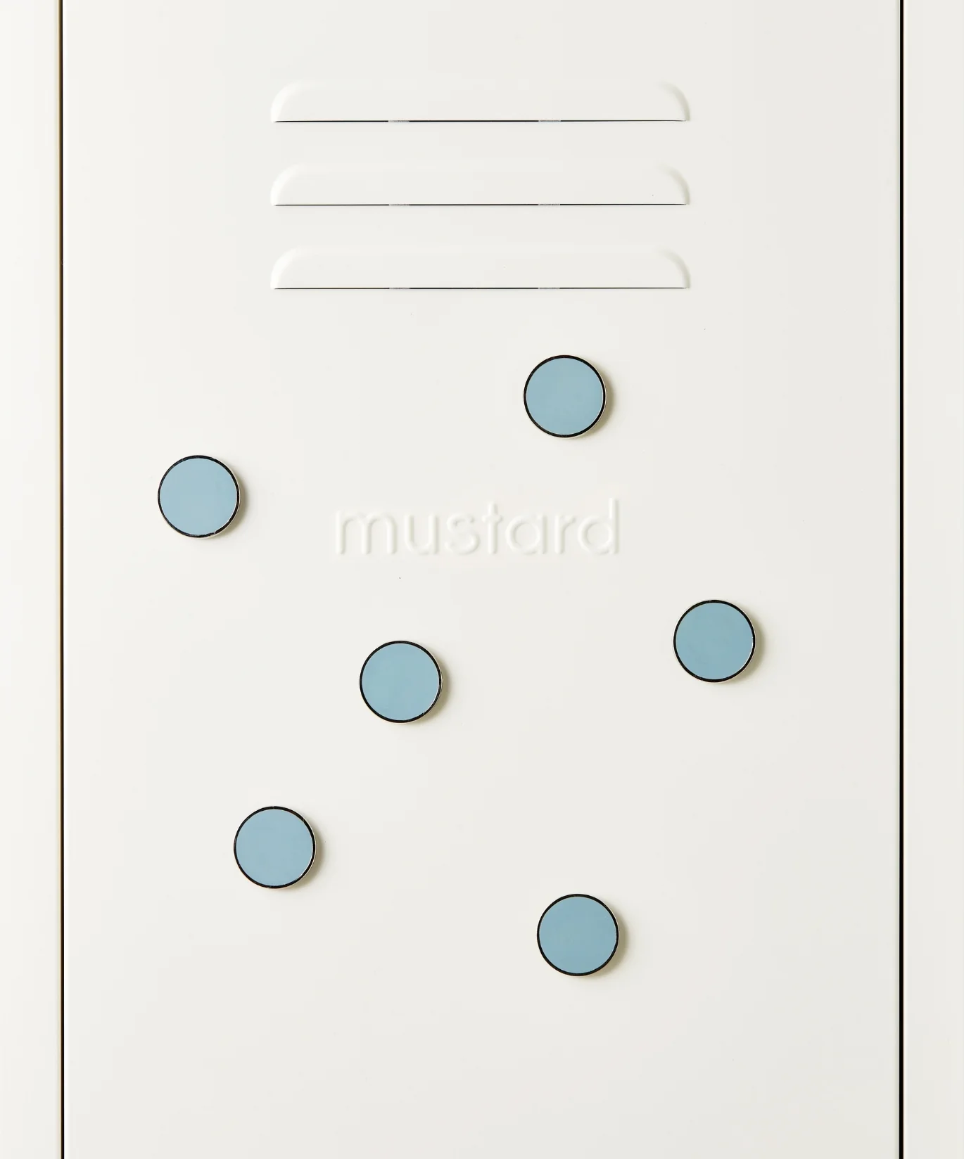 The Buttons in Ocean - Image 6