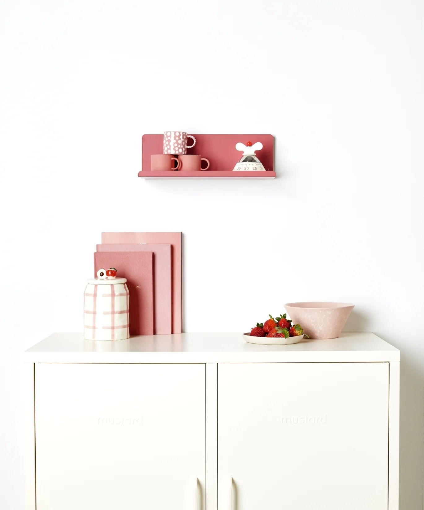 The Ledge in Berry - Small - Image 4