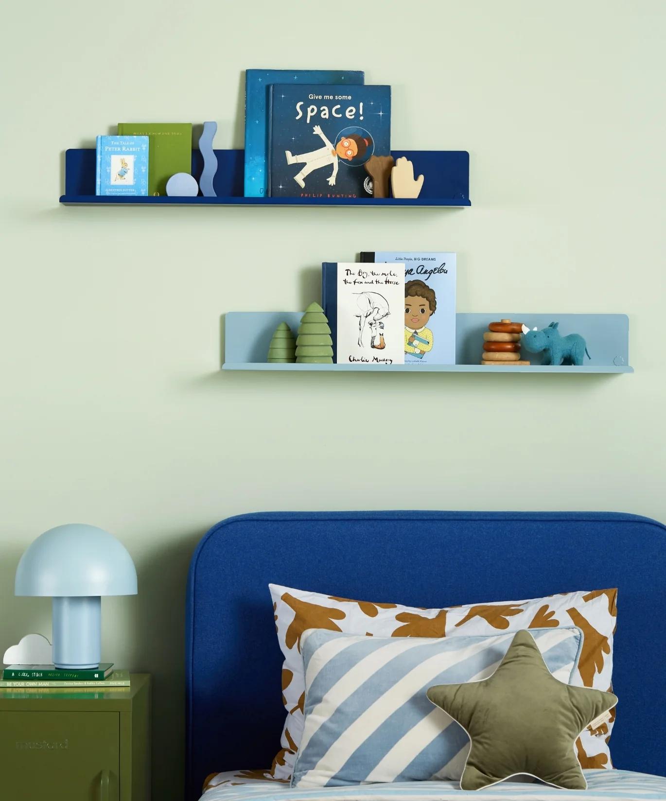 The Ledge in Navy - Large - Image 6