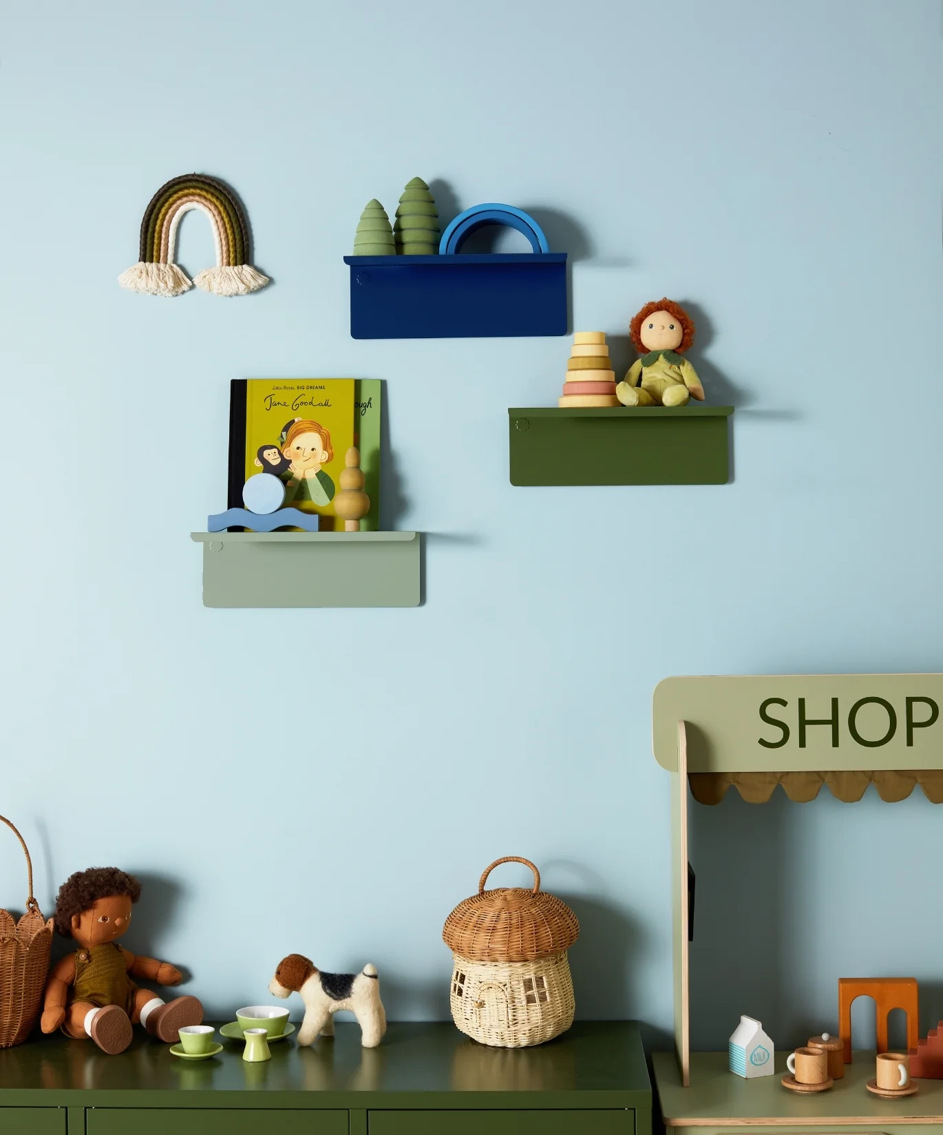 The Ledge in Olive - Small - Image 10