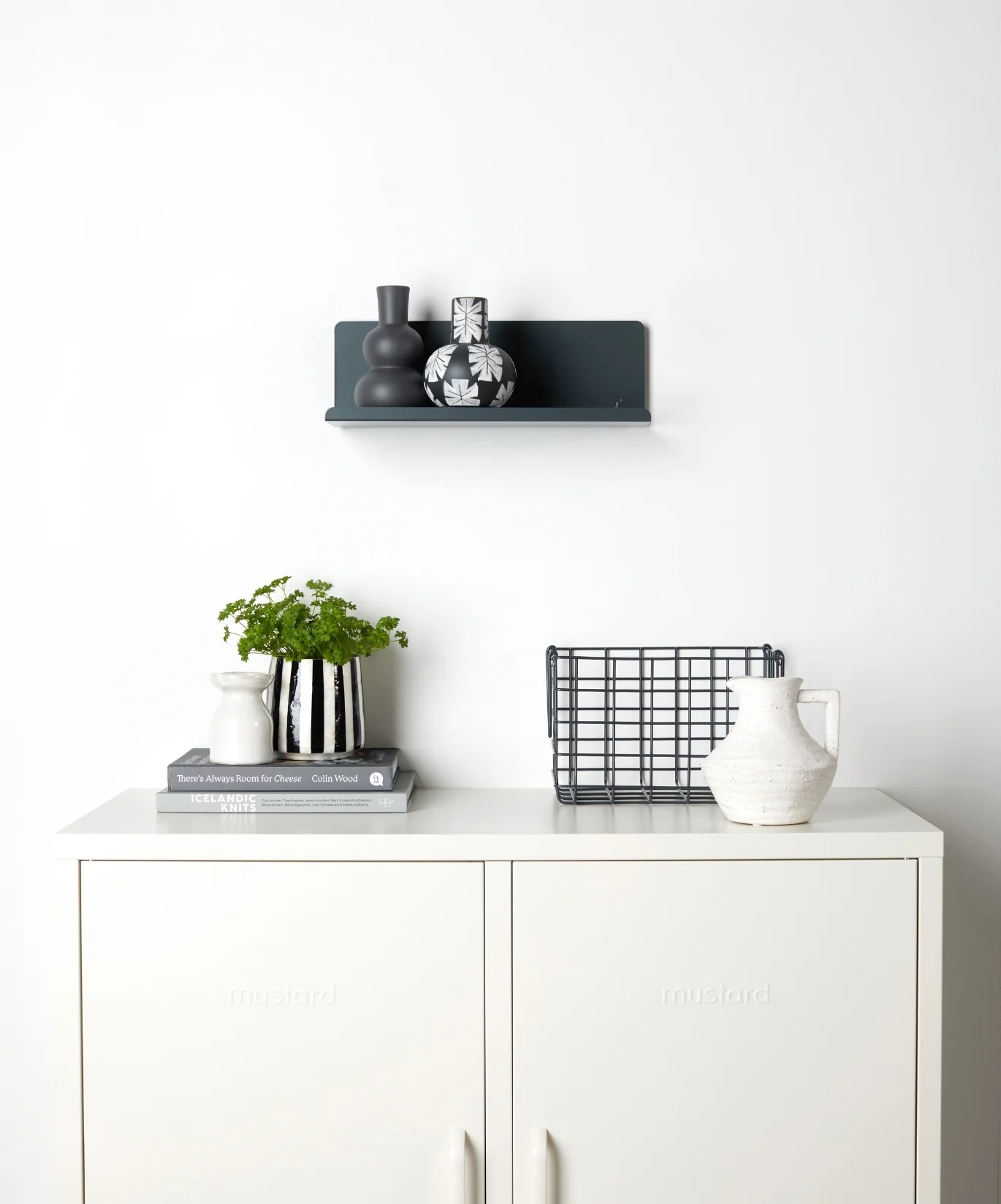 The Ledge in Slate - Small - Image 4