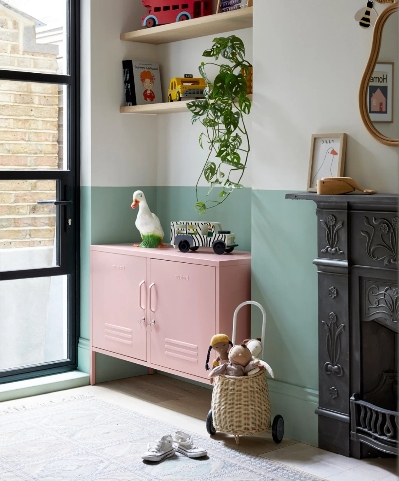 The Lowdown in Blush - Image 8