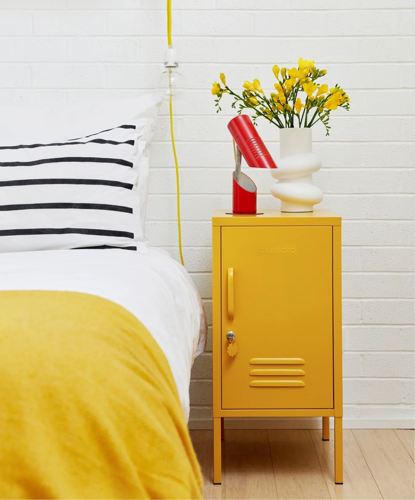 The Shorty in Mustard - Image 4