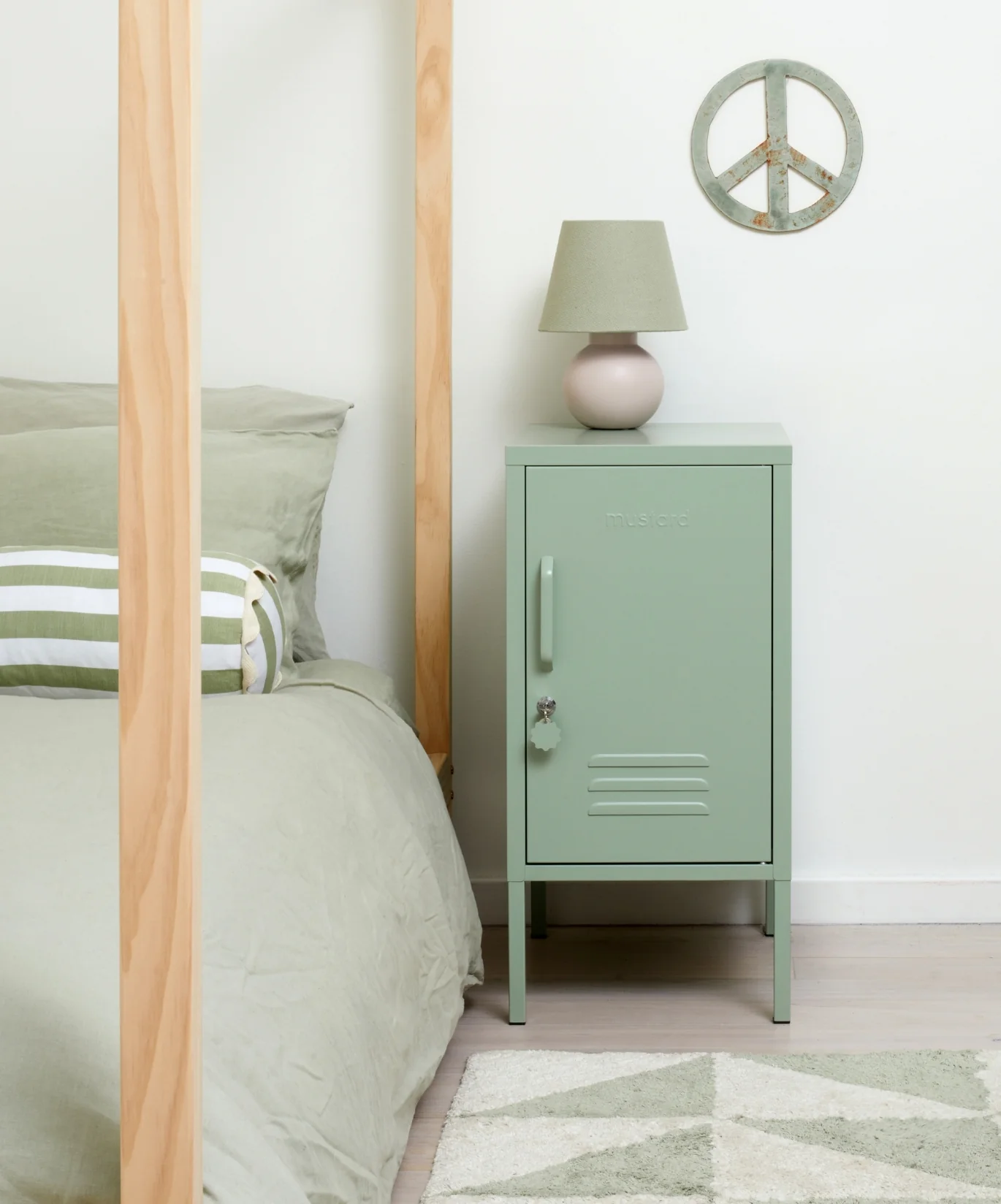 The Shorty in Sage - Image 4