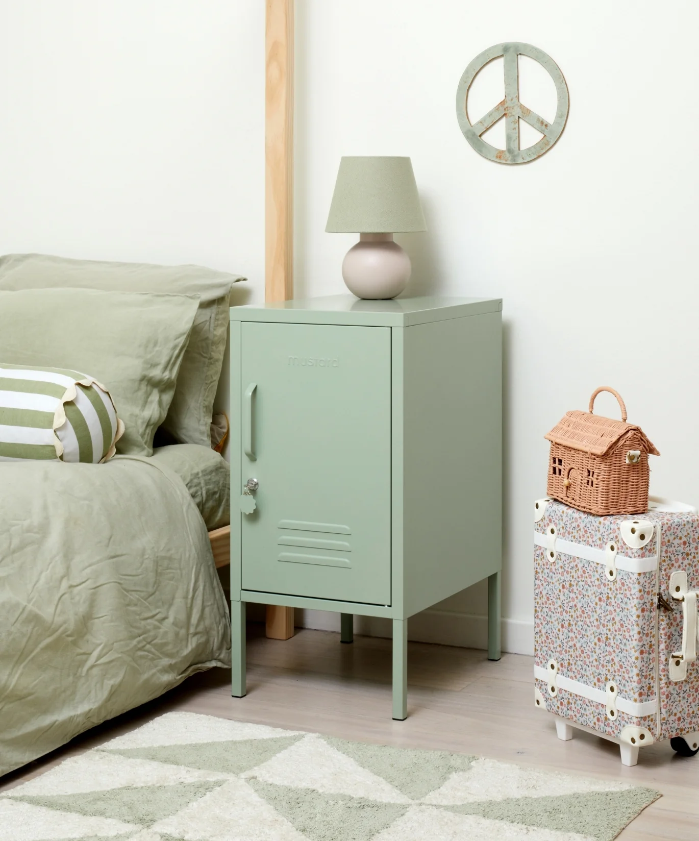 The Shorty in Sage - Image 5