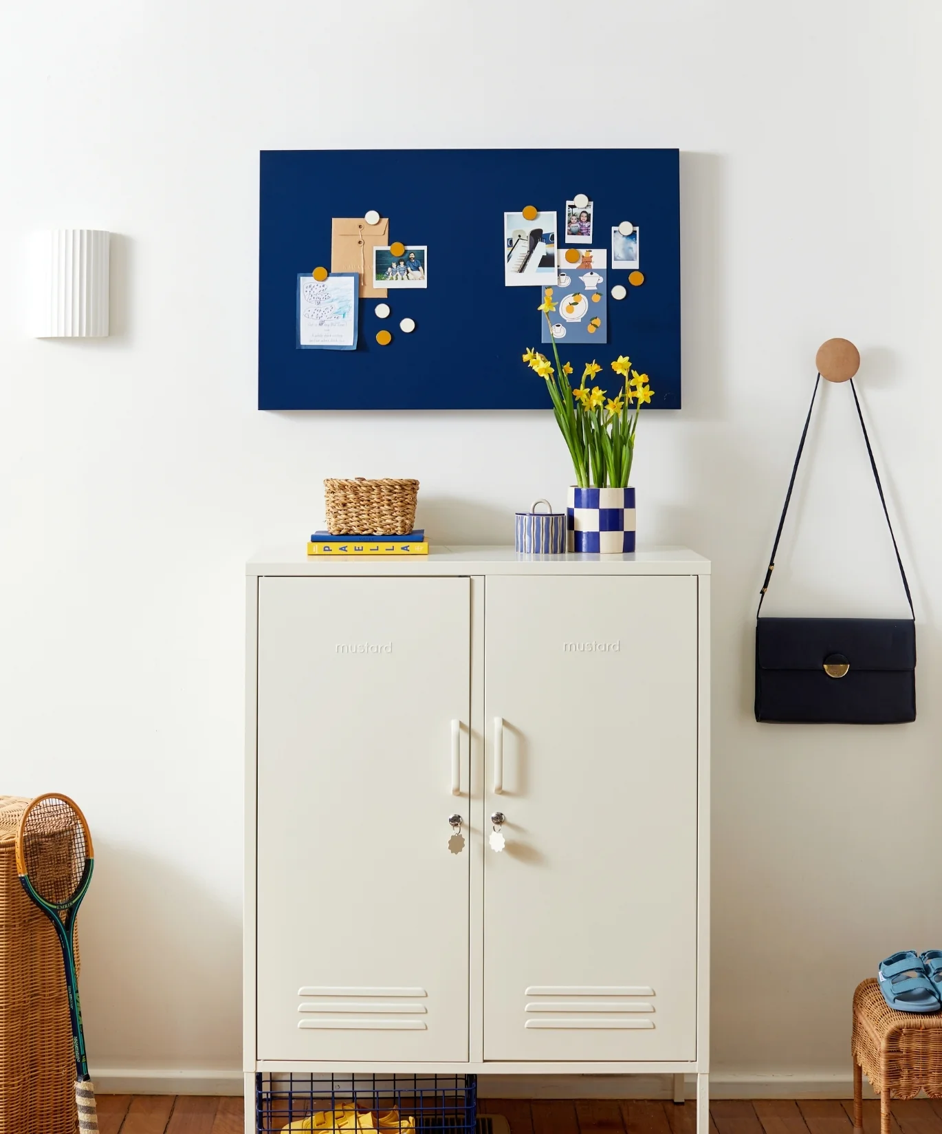 The Storyboard in Navy - Image 4
