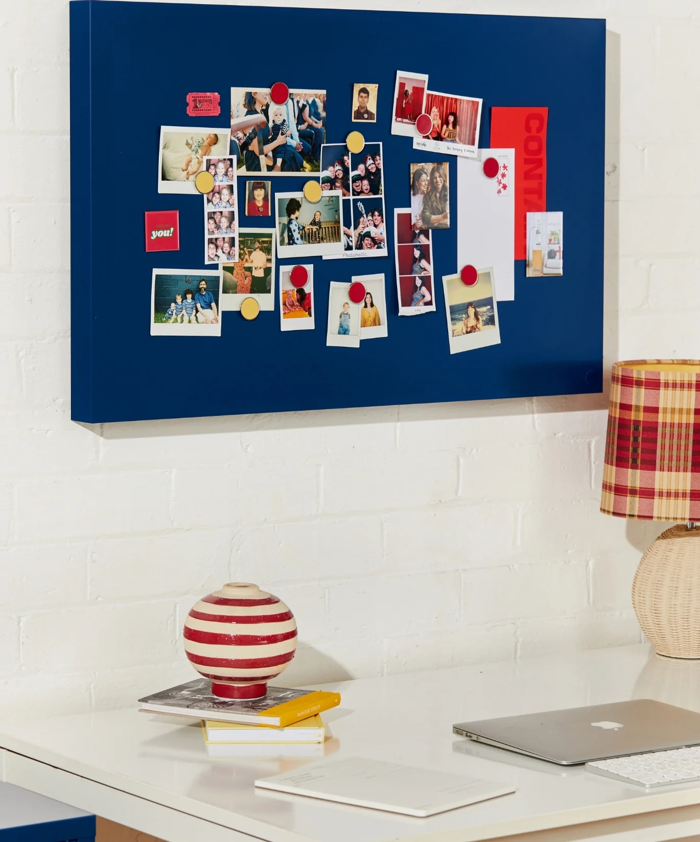 The Storyboard in Navy - Image 7