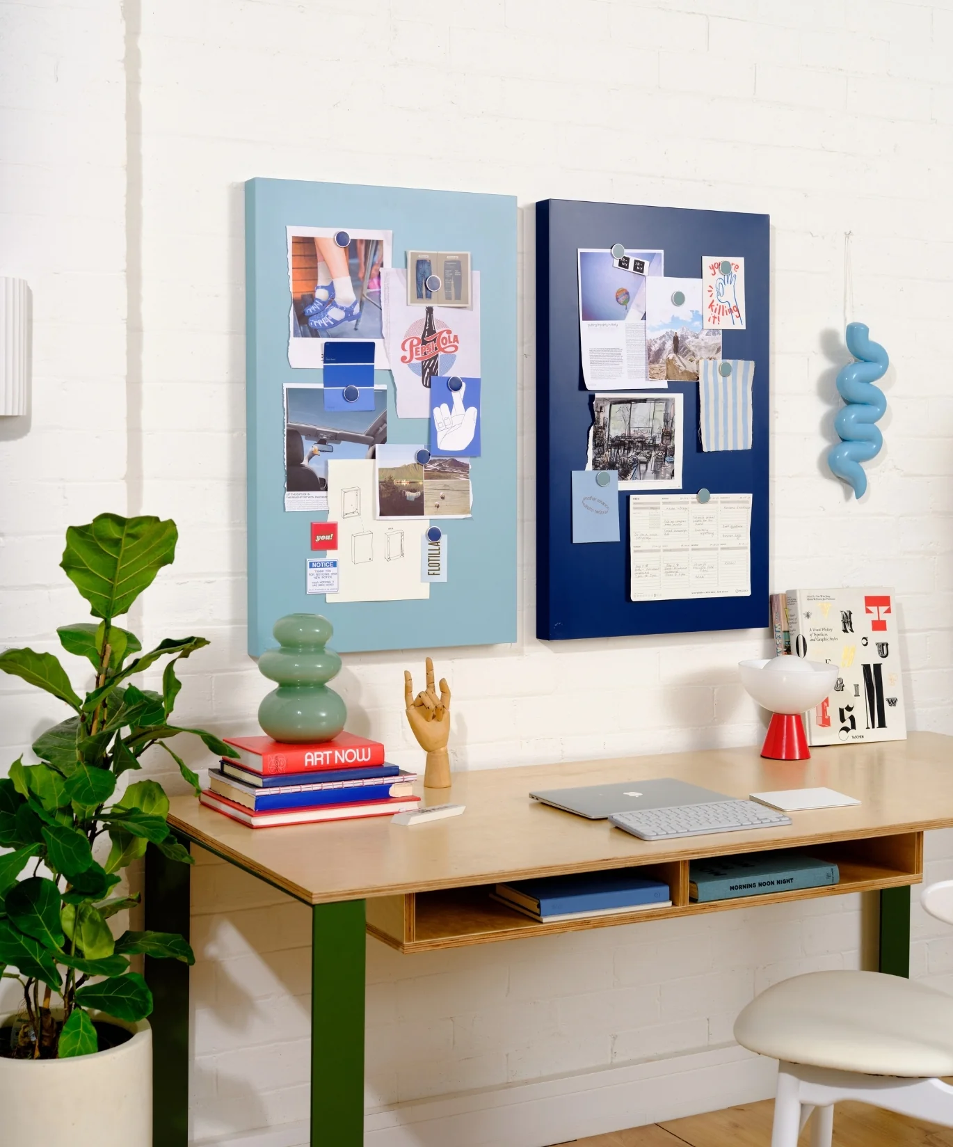 The Storyboard in Navy - Image 9