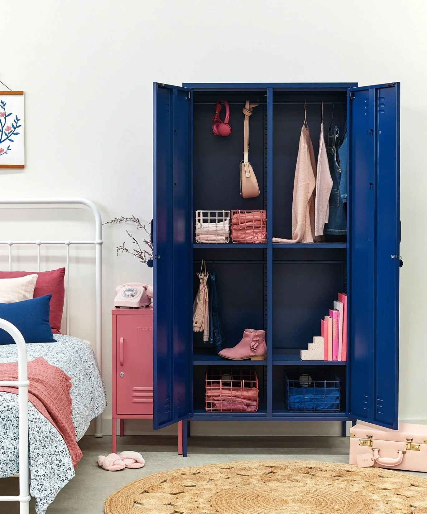The Twinny in Navy - Image 6